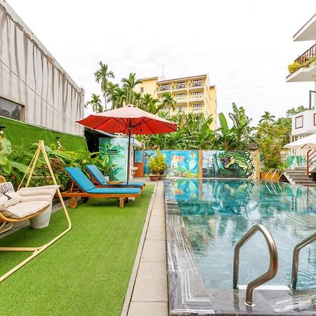 Alley Garden Homestay Hoi An Exterior photo
