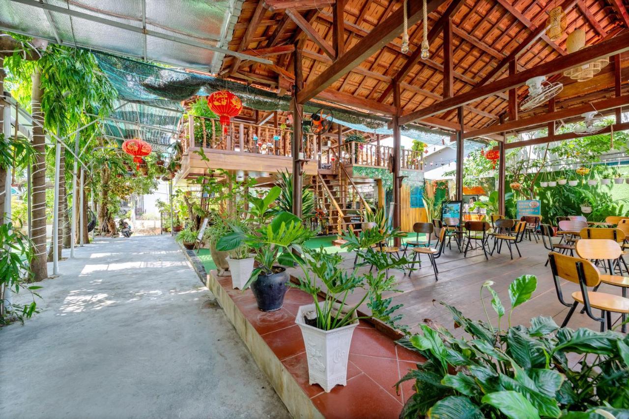 Alley Garden Homestay Hoi An Exterior photo