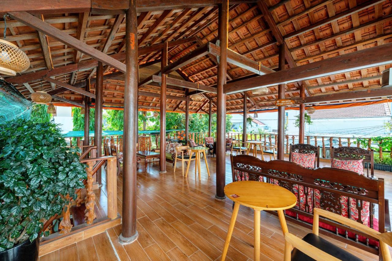Alley Garden Homestay Hoi An Exterior photo